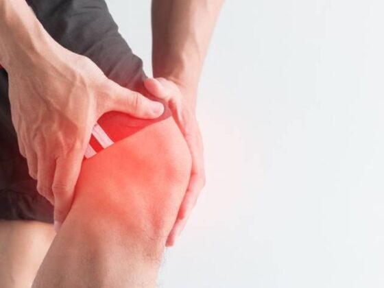 Top 7 Winter Care Tips to Reduce Knee Pain Naturally
